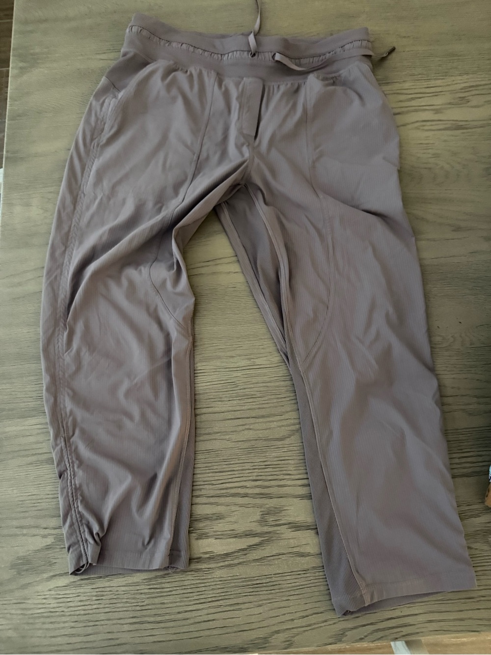 Lululemon Dance Studio Crop 25”-size 10 in Lunar Rock